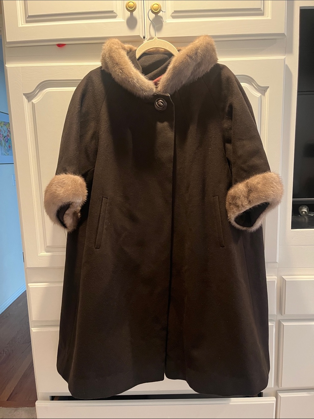 Vintage Swing Coat with Genuine Mink Fur Trim